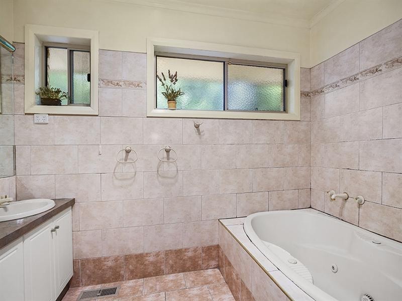 1/1064 Doncaster Road, Doncaster East VIC 3109