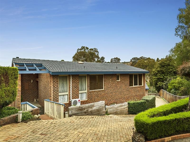 2 The Nook, Doncaster East VIC 3109