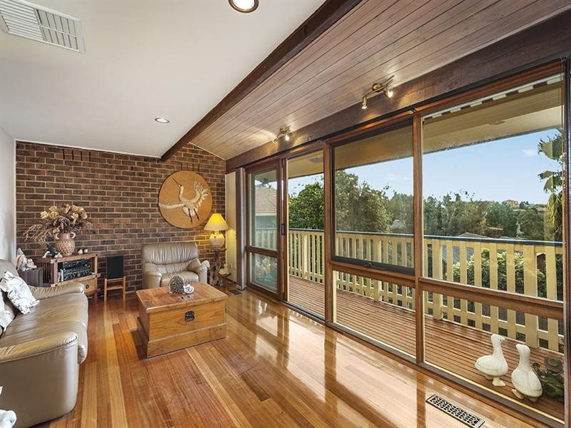 2 The Nook, Doncaster East VIC 3109