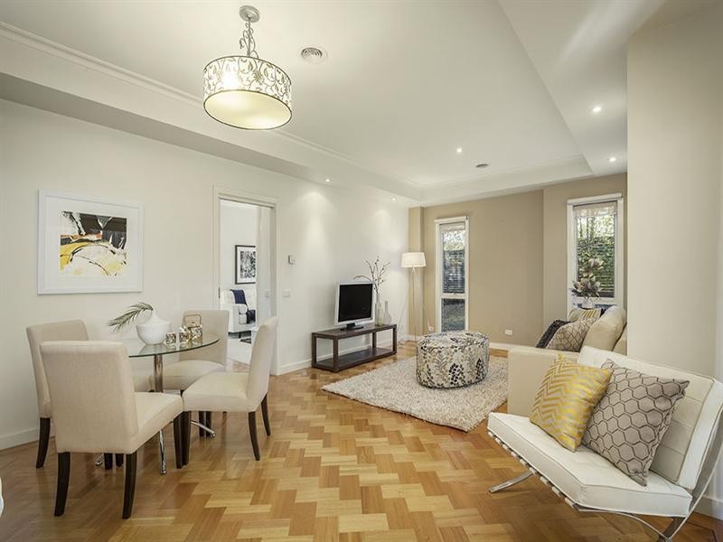 1/300 Manningham Road, Templestowe Lower VIC 3107