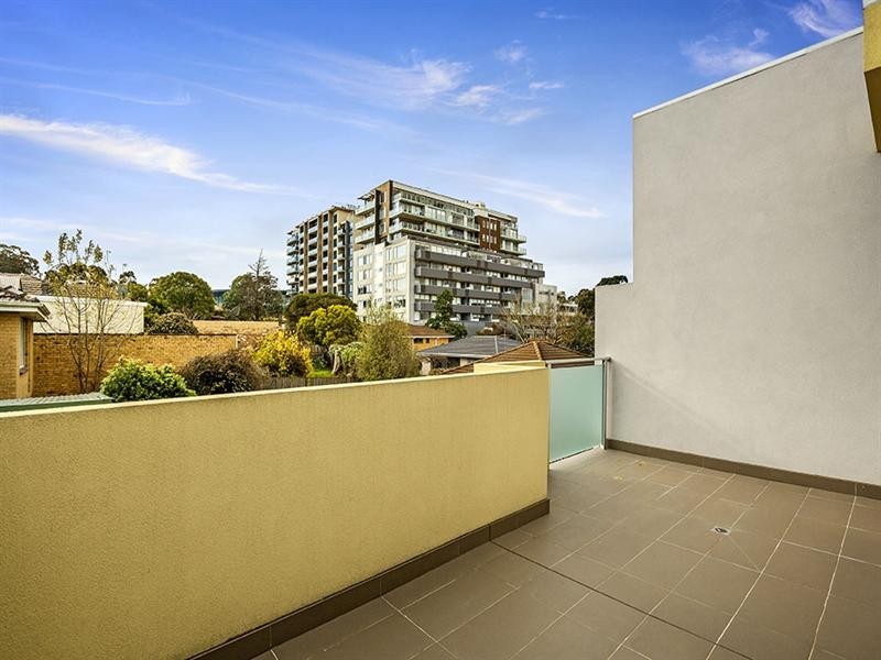 6/798 Elgar Road, Doncaster VIC 3108