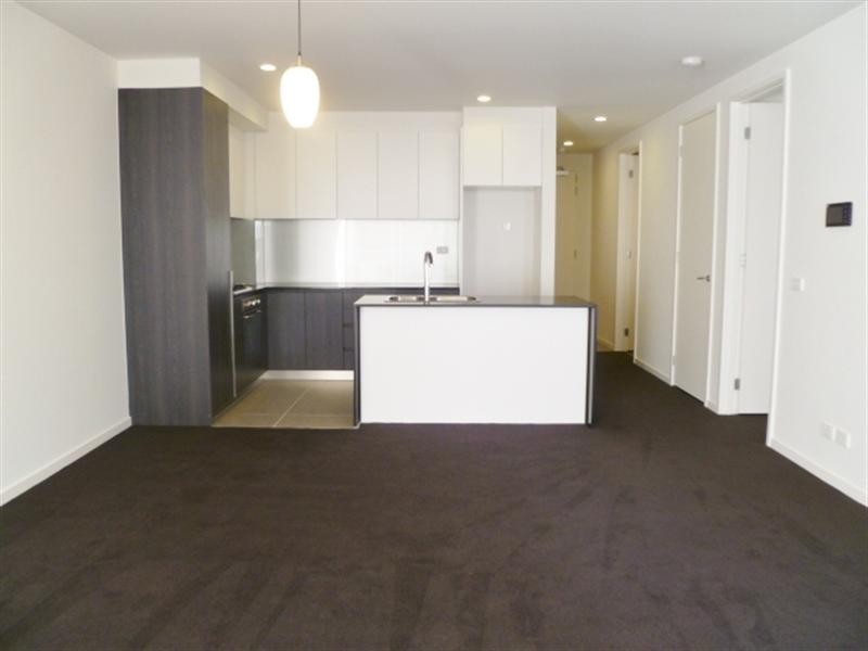 108/8 Berkeley Street, Doncaster VIC 3108