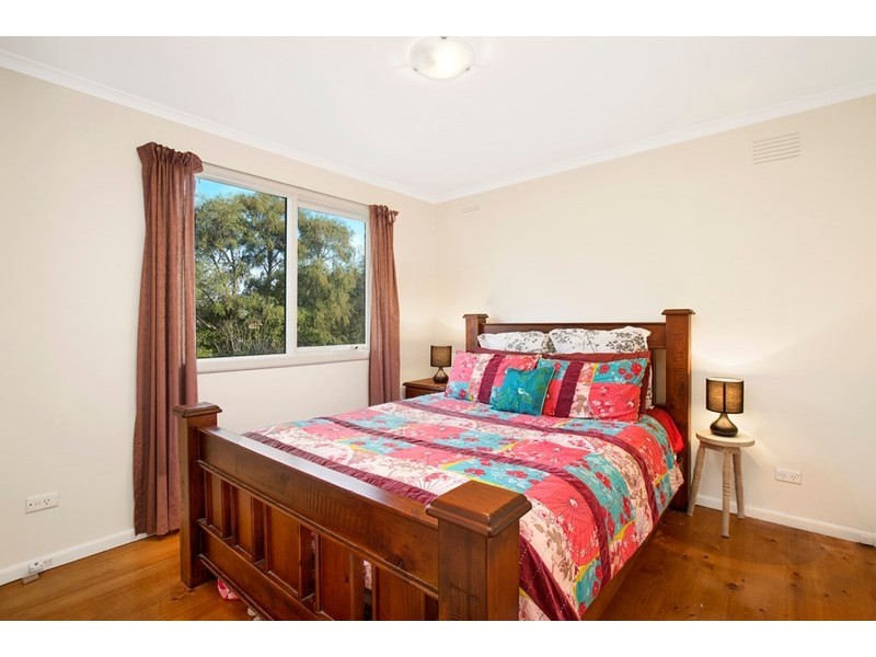 70 Russell Crescent, Doncaster East VIC 3109