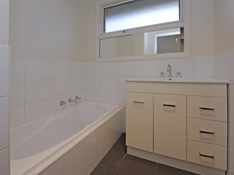 1/269 Blackburn Road, Doncaster East VIC 3109