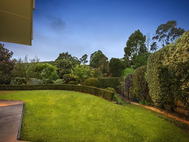 3 Lisa Close, Doncaster East VIC 3109