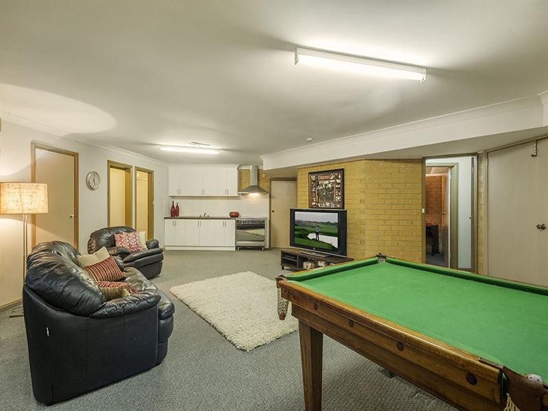 3 Lisa Close, Doncaster East VIC 3109