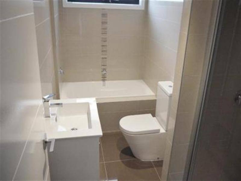 33B Blackburn Road, Doncaster East VIC 3109