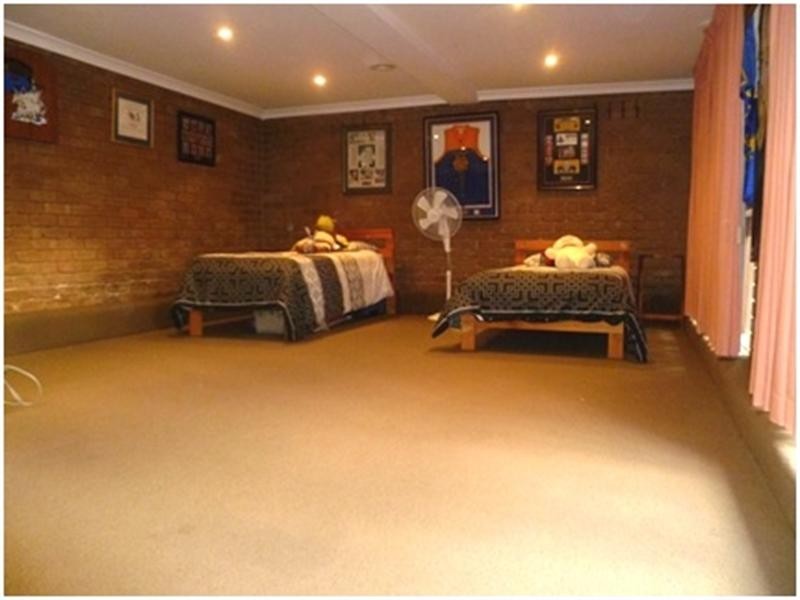 64 Ayr Street, Doncaster VIC 3108