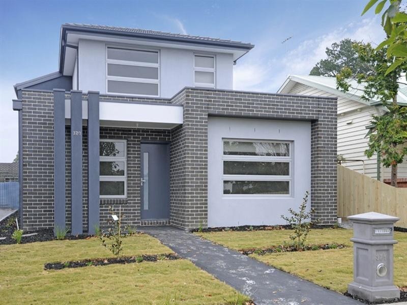 1/37 Pine Street, Reservoir VIC 3073