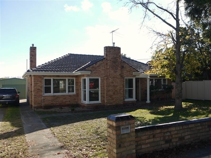 200 Surrey Road, Blackburn VIC 3130