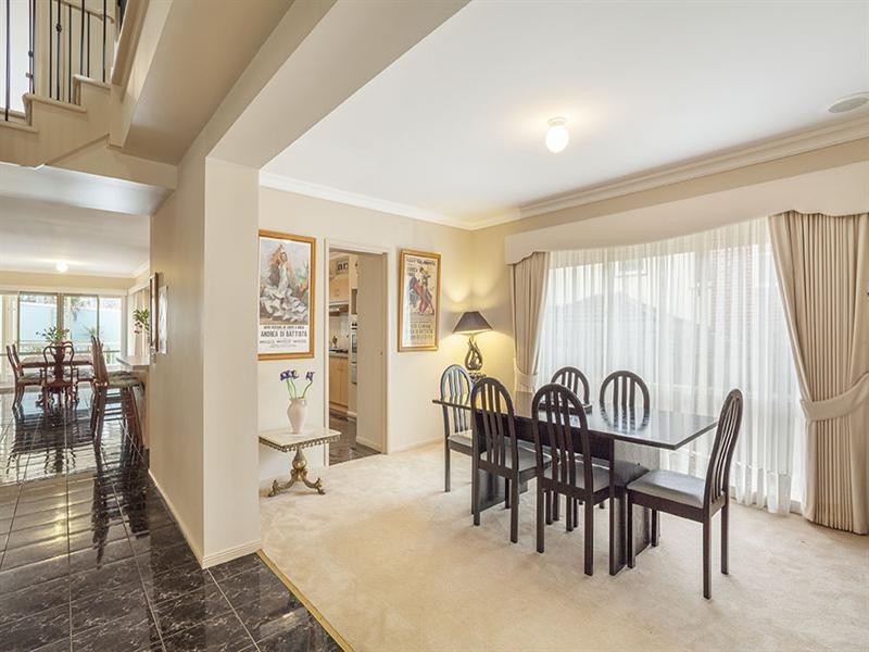 64 Margot Avenue, Doncaster VIC 3108