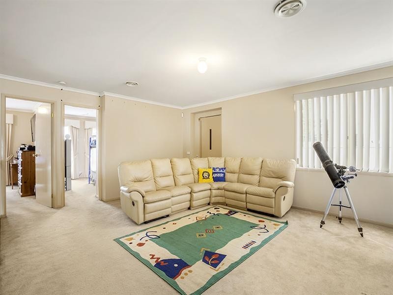 64 Margot Avenue, Doncaster VIC 3108