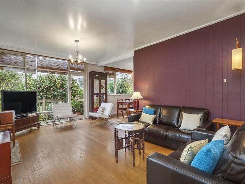 27 Anthony Avenue, Doncaster VIC 3108