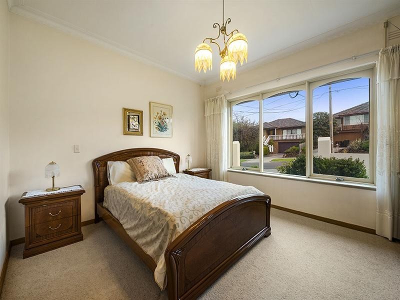 33 Lonsdale Street, Bulleen VIC 3105