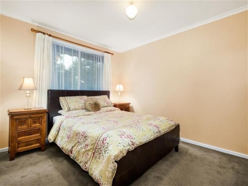 2/12 Hopetoun Street, Mitcham VIC 3132