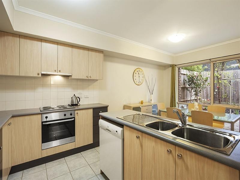 25/1-25 Bellevue Avenue, Doncaster East VIC 3109