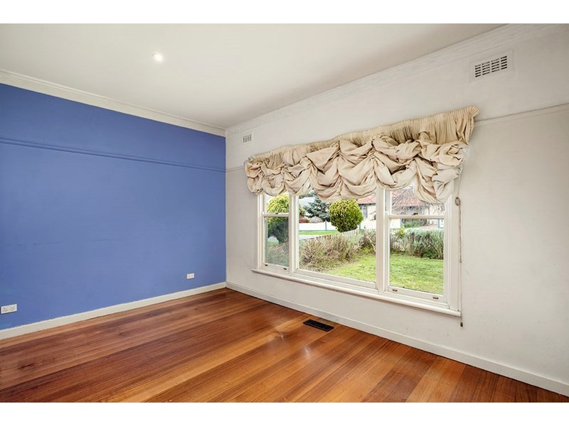 19 Farleigh Avenue, Burwood VIC 3125