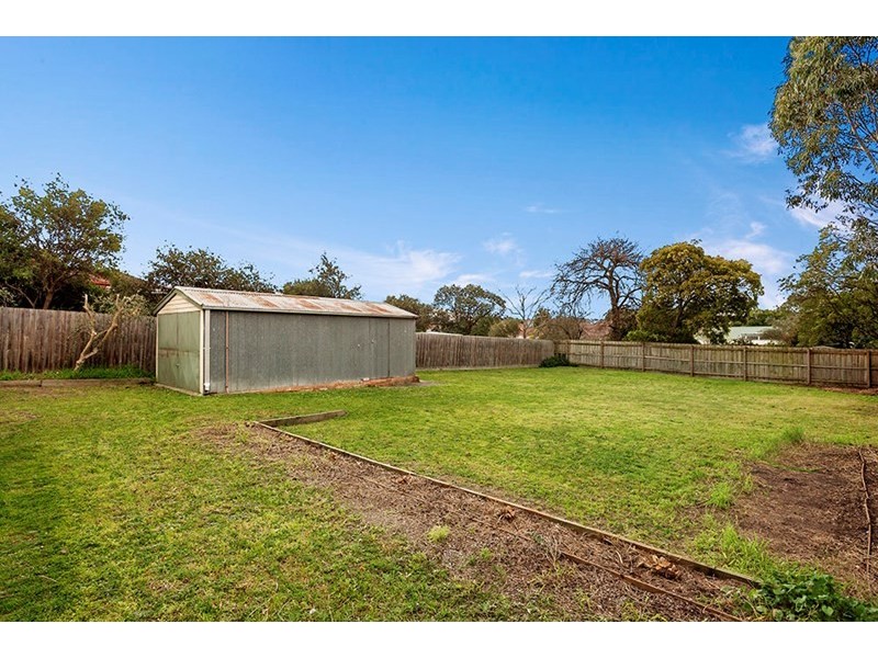 19 Farleigh Avenue, Burwood VIC 3125