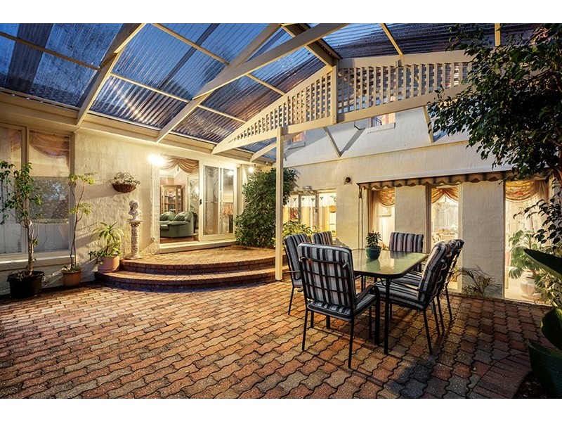 3 Maroney Court, Doncaster East VIC 3109