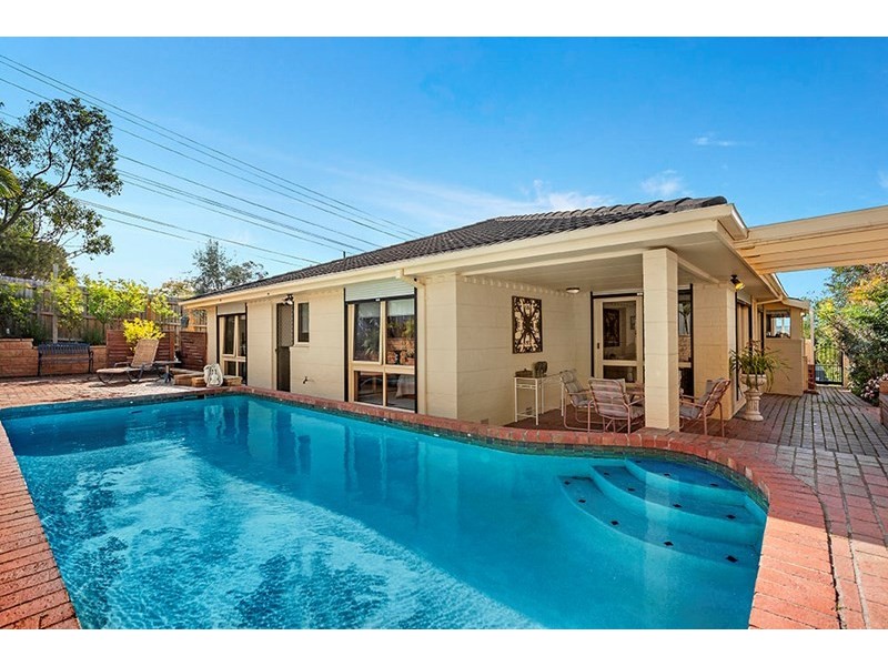 2 Fernlea Crescent, Doncaster East VIC 3109