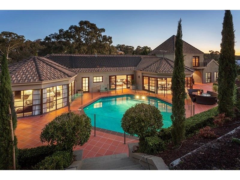 23 St Muir Drive, Warrandyte VIC 3113