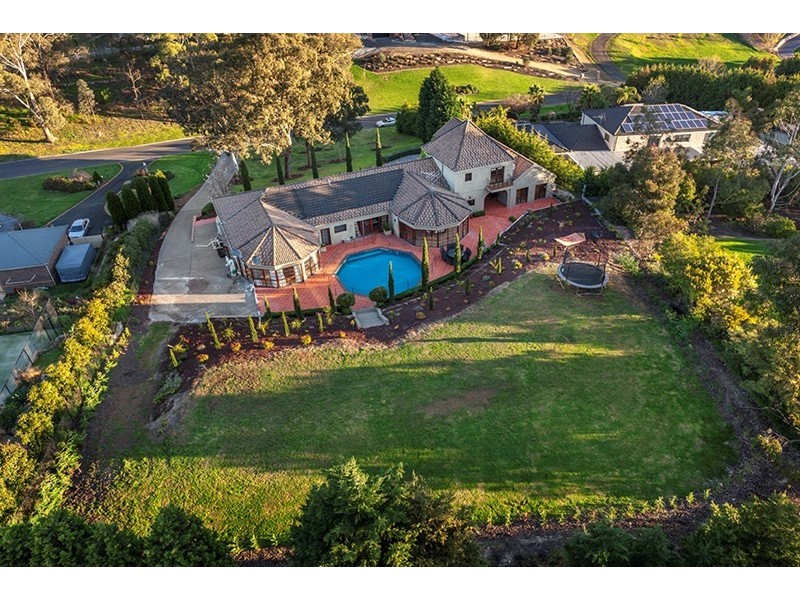 23 St Muir Drive, Warrandyte VIC 3113