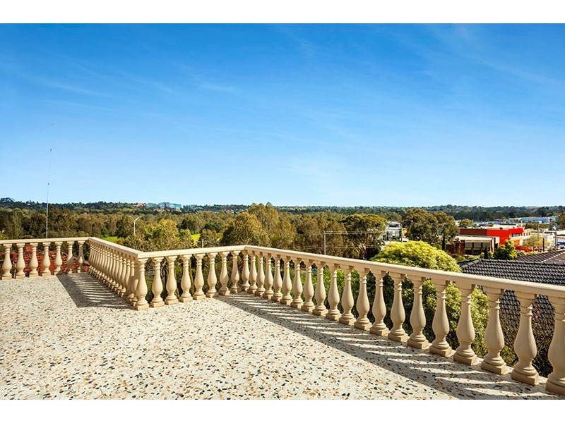 11 St Andrews Crescent, Bulleen VIC 3105