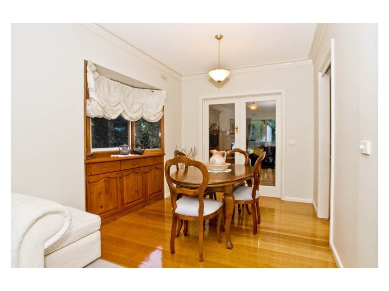 7 Cherry Tree Court, Doncaster East VIC 3109