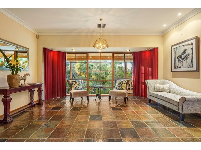 5 Swansfield Court, Warrandyte VIC 3113