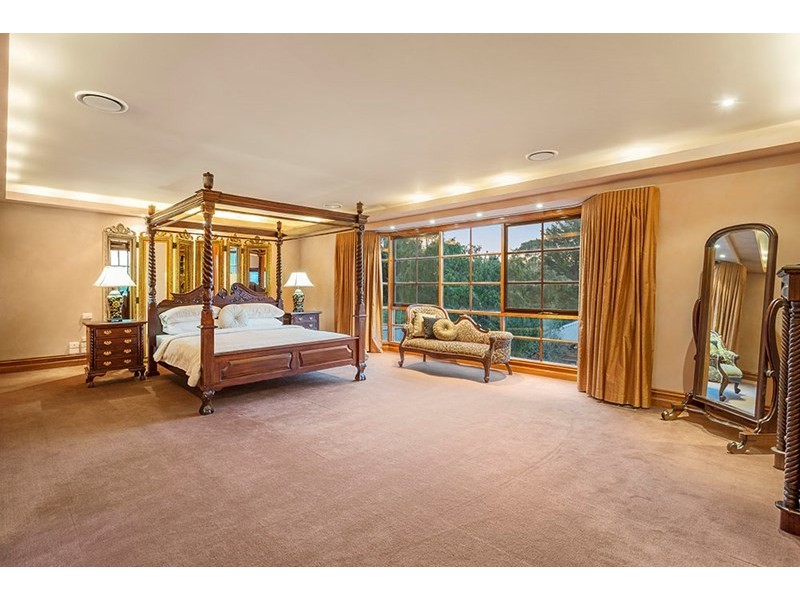 5 Swansfield Court, Warrandyte VIC 3113