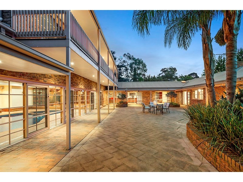 5 Swansfield Court, Warrandyte VIC 3113