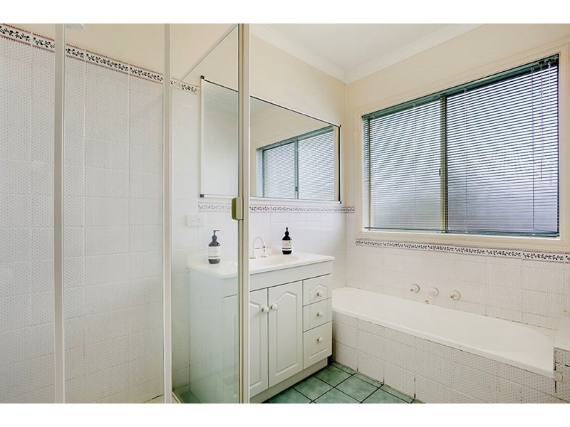 2/124 Mitcham Road, Donvale VIC 3111