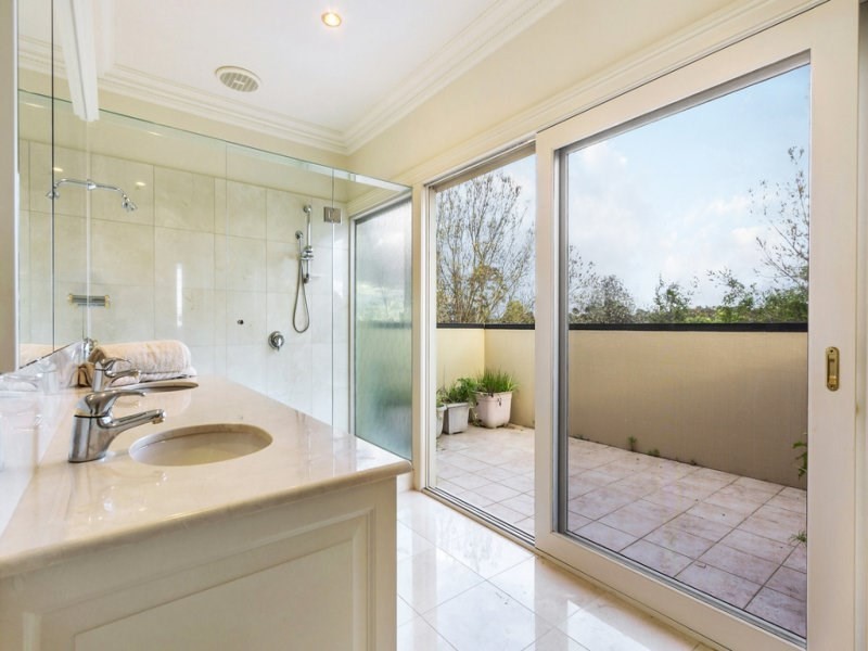 3 Tiffany Grove, Templestowe VIC 3106