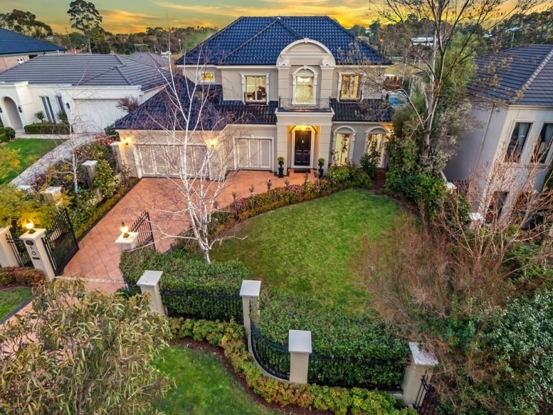 3 Tiffany Grove, Templestowe VIC 3106