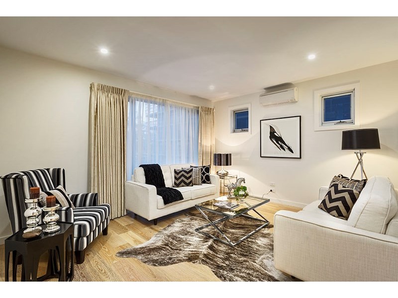 8/191 Reynolds Road, Doncaster East VIC 3109