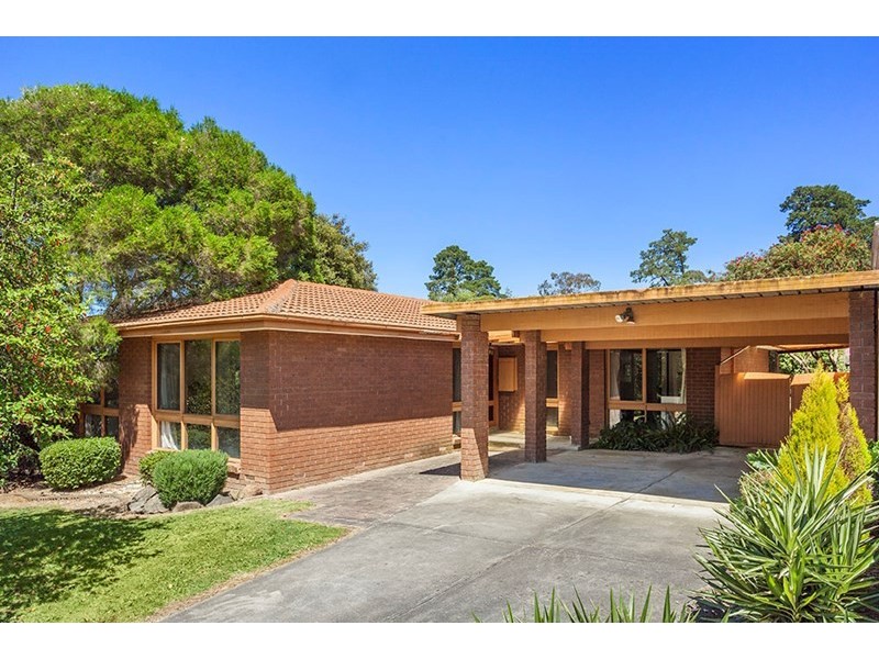 2 Azure Court, Templestowe VIC 3106