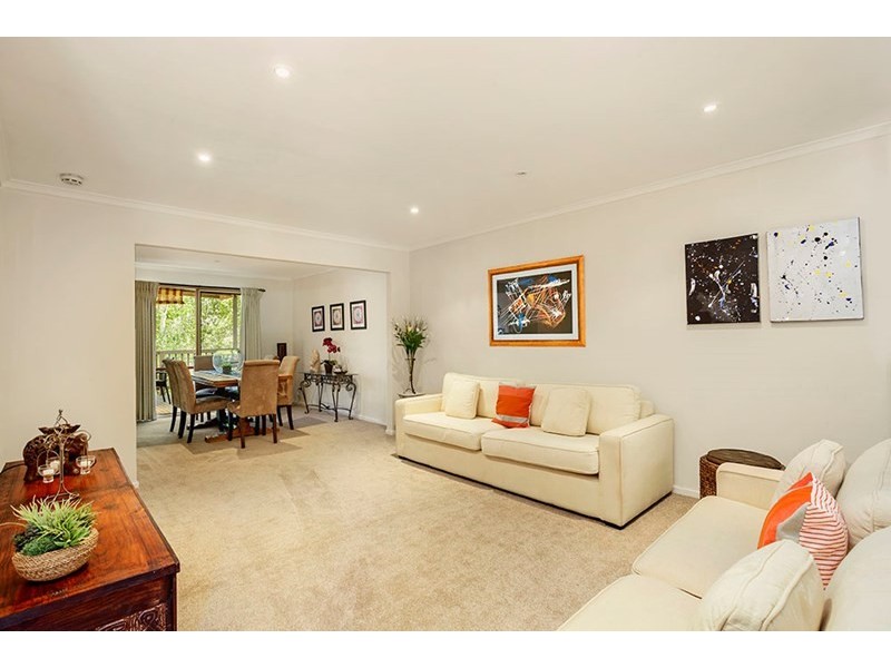 40 Kirkford Drive, Mooroolbark VIC 3138