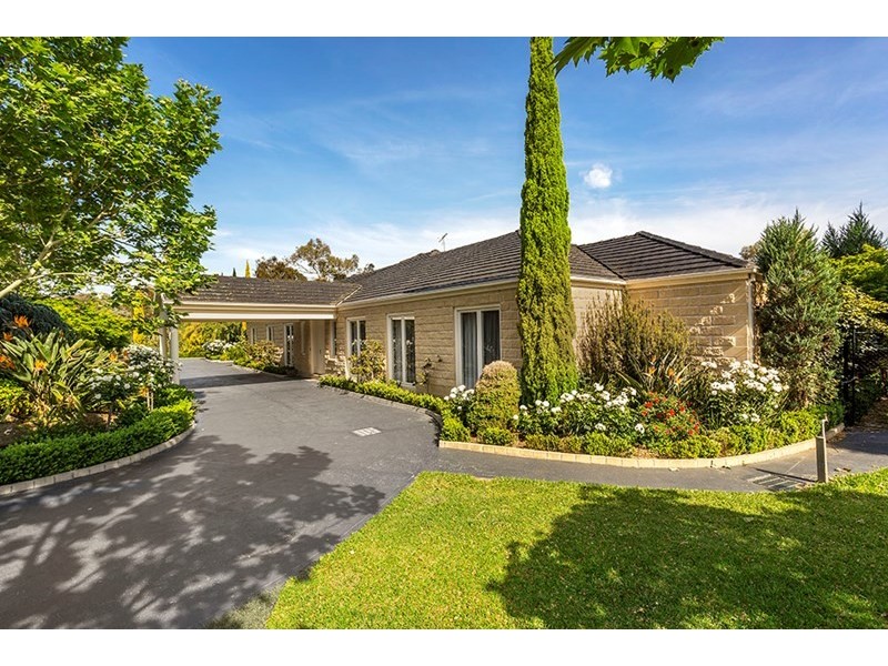 10 Lomond Court, Warrandyte VIC 3113