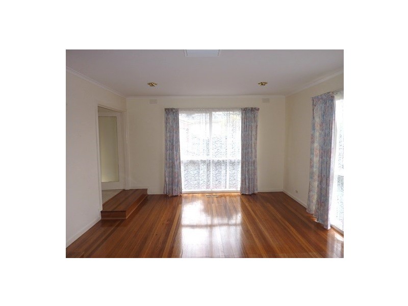 8 Gemini Close, Doncaster East VIC 3109