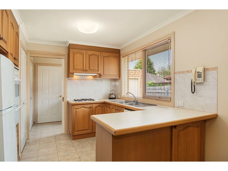 2/57 Tunstall Road, Donvale VIC 3111
