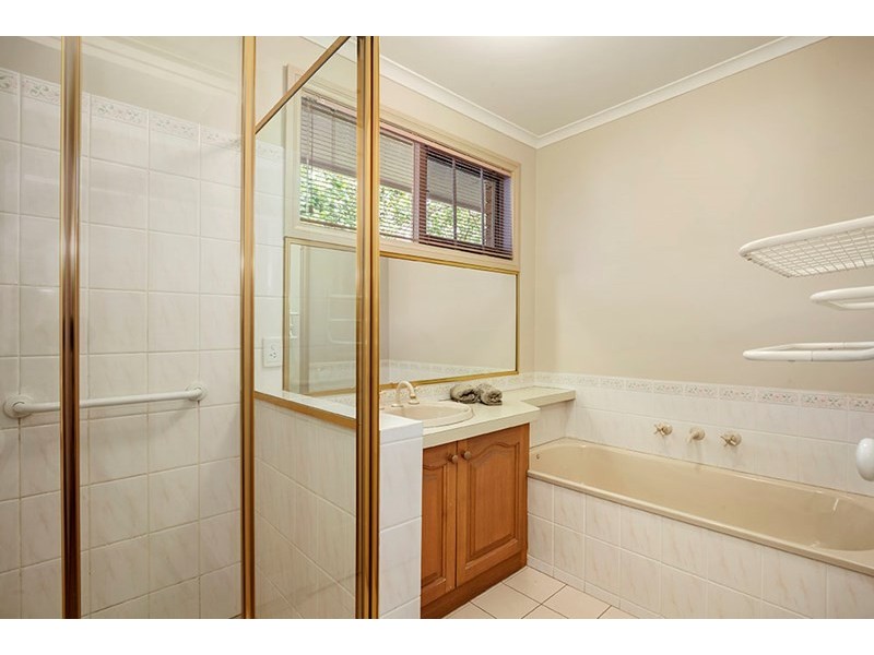 2/57 Tunstall Road, Donvale VIC 3111