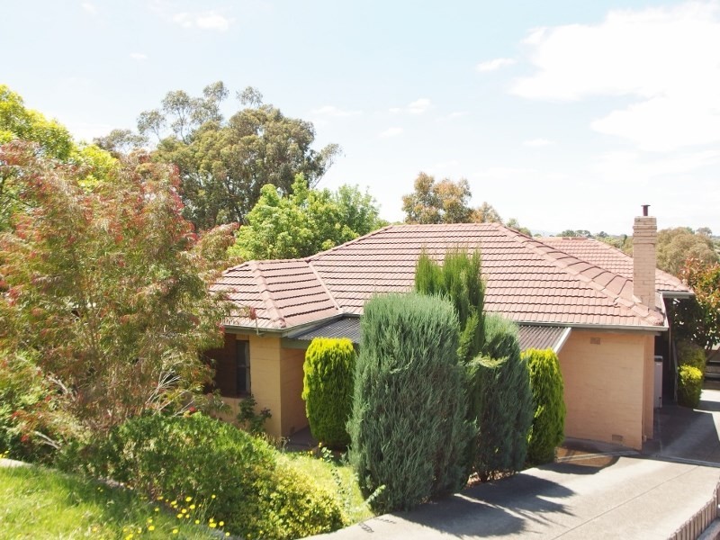 1/18 Outlook Drive, Doncaster VIC 3108