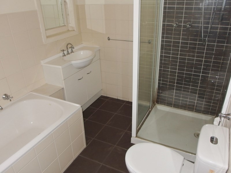 1/18 Outlook Drive, Doncaster VIC 3108