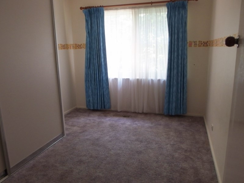 1/18 Outlook Drive, Doncaster VIC 3108