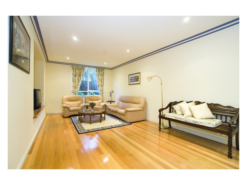 18 Schafter Drive, Doncaster East VIC 3109