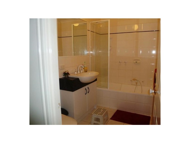 8/2A Bellevue Avenue, Doncaster East VIC 3109