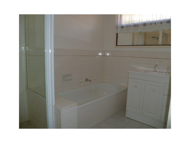 21 Fromhold Drive, Doncaster VIC 3108