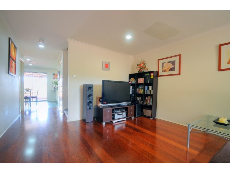 9 Peppermint Grove, Box Hill South VIC 3128