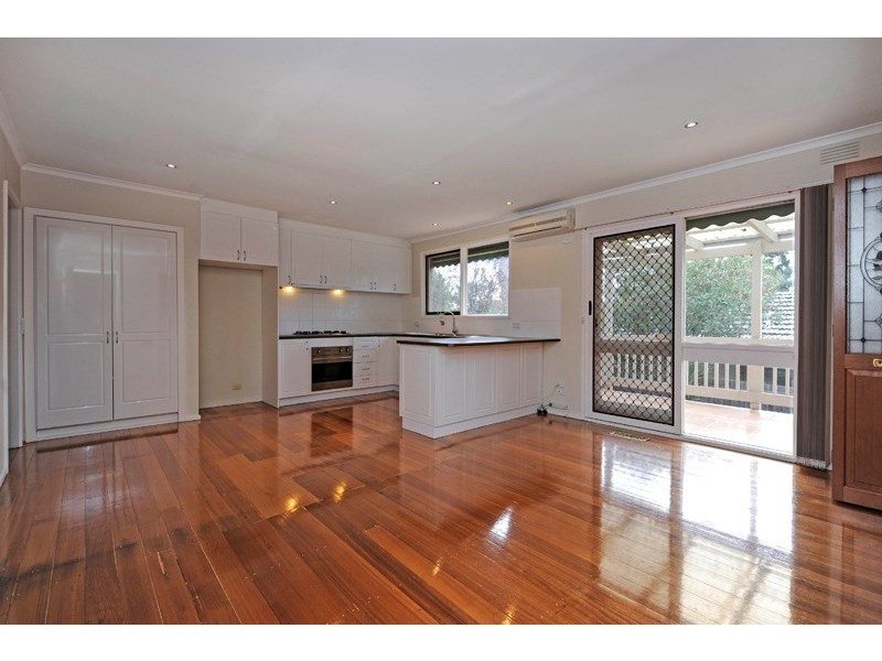 39 Winston Drive, Doncaster VIC 3108