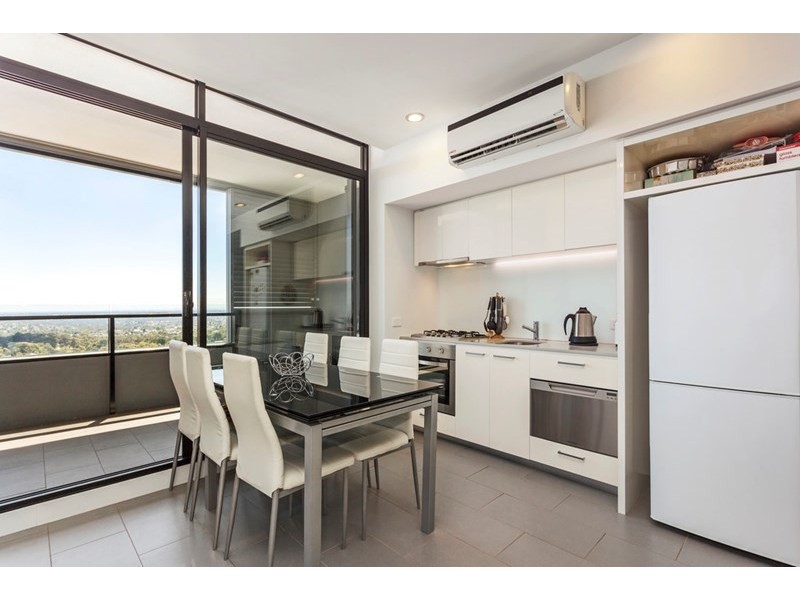 709/632 Doncaster Road, Doncaster VIC 3108